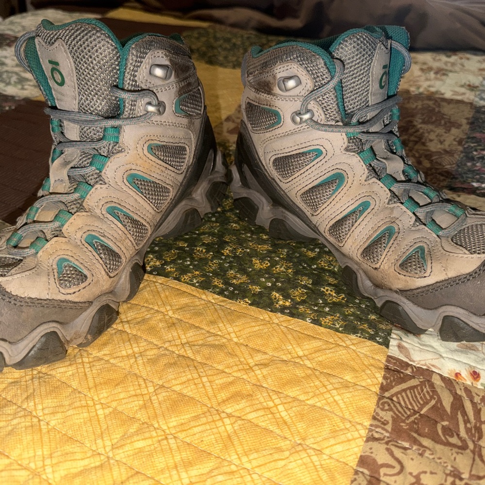 Women's Oboz Hiking Boots